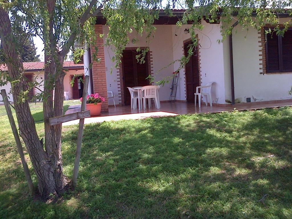 Agriturismo Arcobaleno Bagno Roselle Buitenkant foto