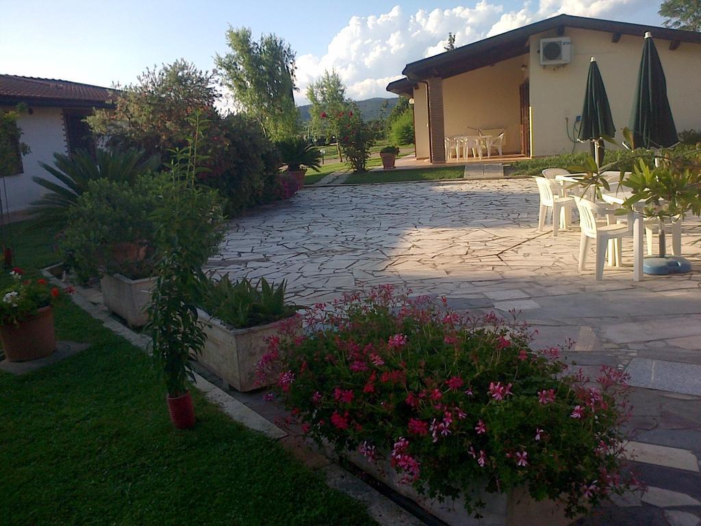 Agriturismo Arcobaleno Bagno Roselle Buitenkant foto
