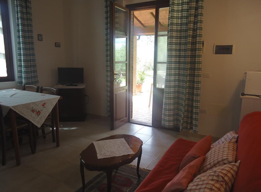 Agriturismo Arcobaleno Bagno Roselle Buitenkant foto